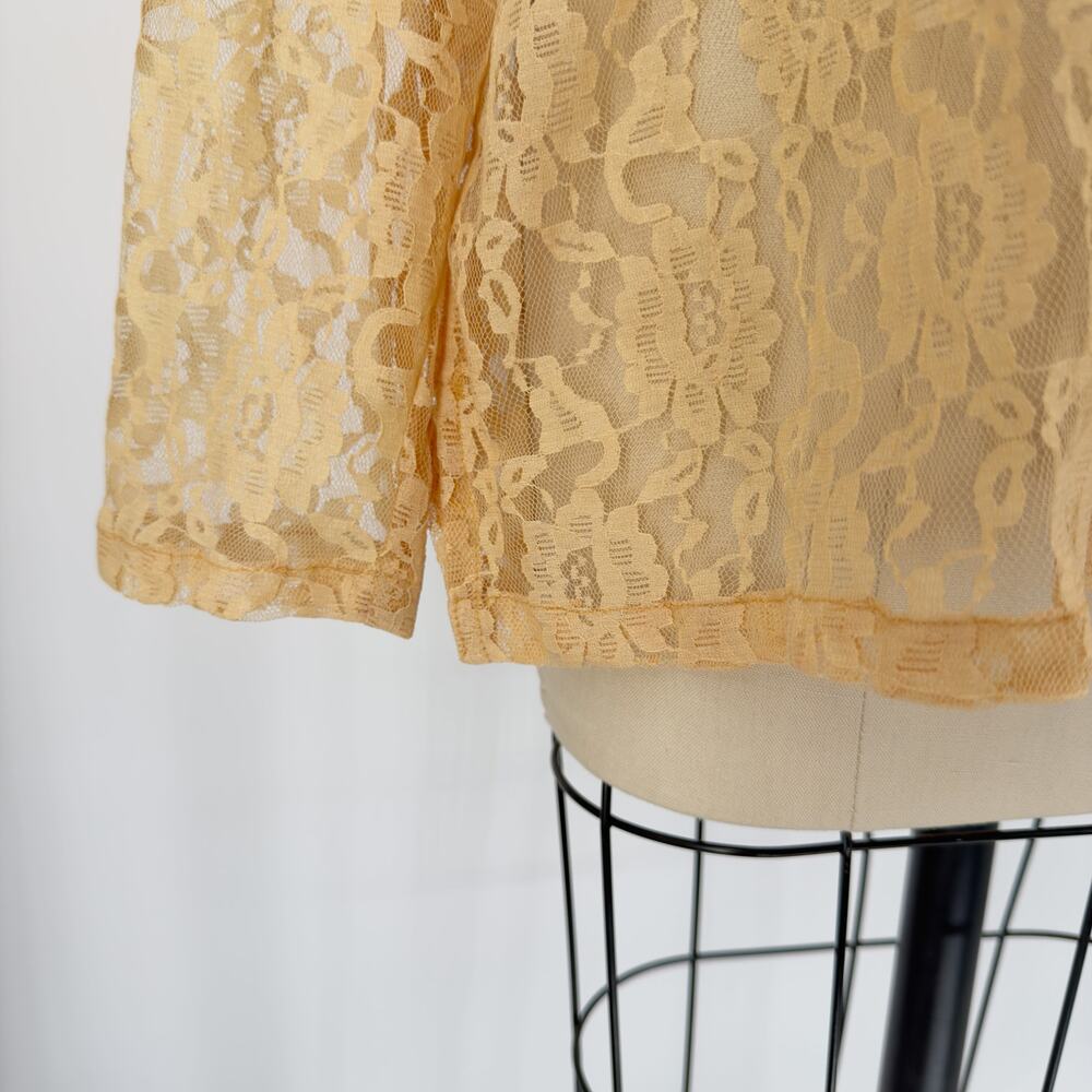 Vintage CW Classics Floral Lace Button-Up Shirt size XL Sheer Antique Beige - Picture 6 of 16